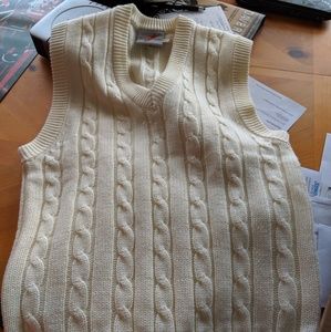Sweater vest